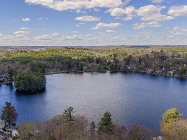 House for sale in Spencer, Massachusetts