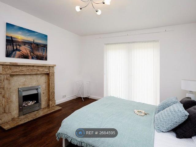 Room for rent in Coundon, West Midlands