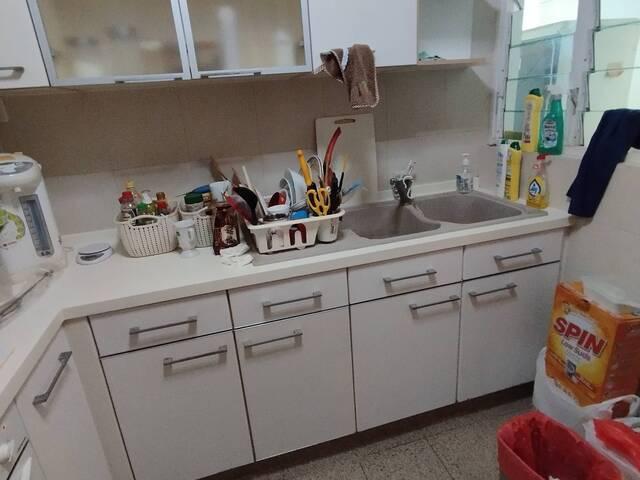 Room for rent in Joo Chiat