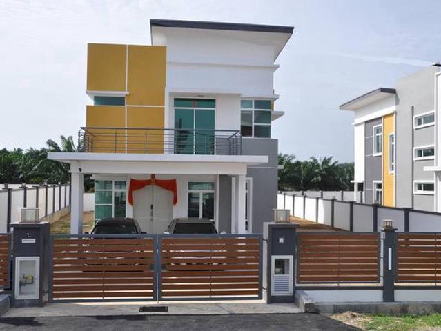 Bungalow for sale in Paya Rumput