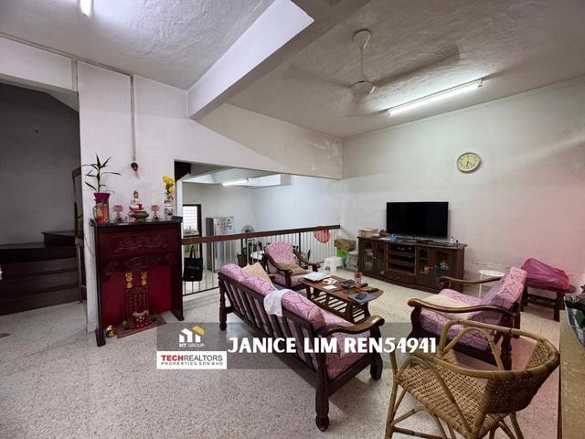 Terraced House for sale in Mukim 13, Georgetown