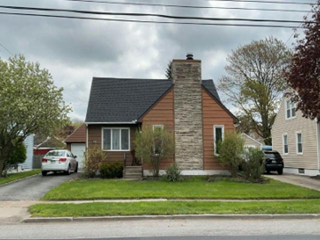 House for sale in Niagara, New York