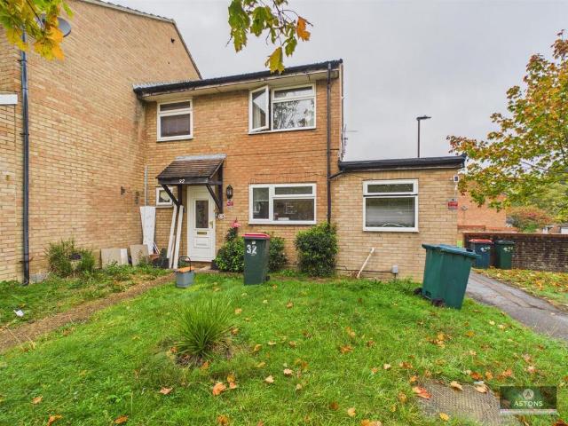 House for rent in Pound Hill, Crawley