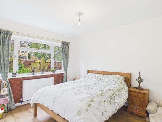 House for rent in Whitminster, School House