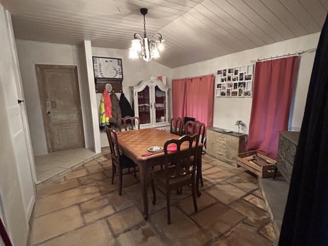 Maison vente à Montmorillon, Couhé