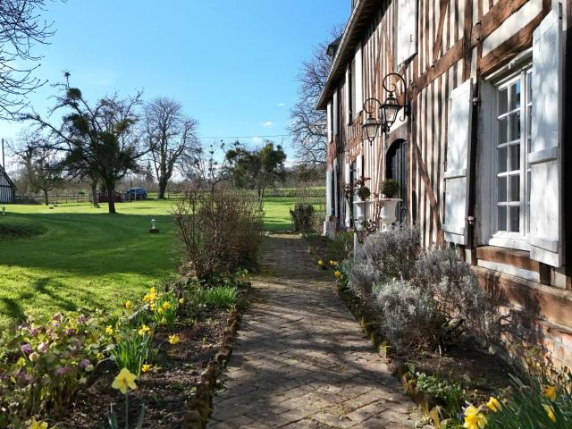 Maison vente à Lisieux, Les Autels-saint-bazile