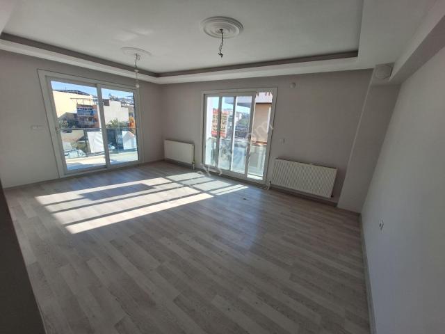 Çamlık, Karabağlar içerisinde kiralık mülk