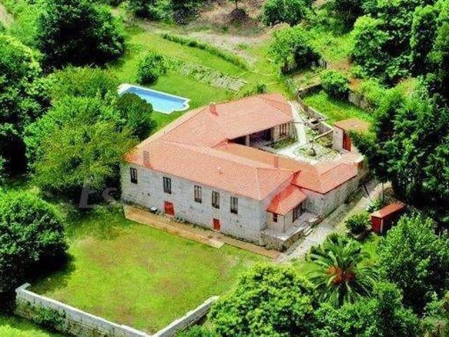 Casa en alquiler en Vilaboa
