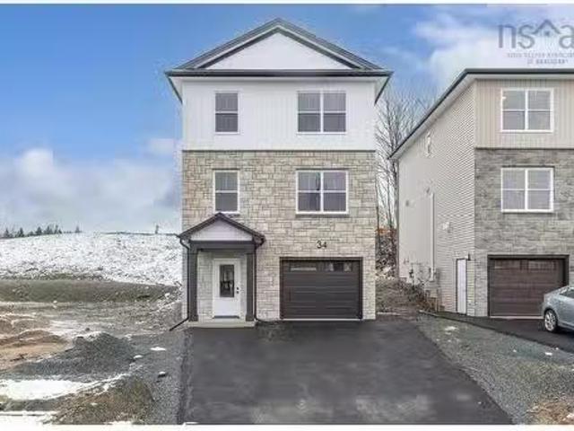 House for sale in Dartmouth, Nova Scotia