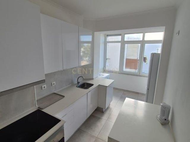 Apartamento alugar em Cacilhas Centro, Almada