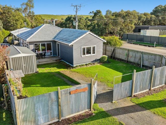 House for sale in Dalyston, Victoria