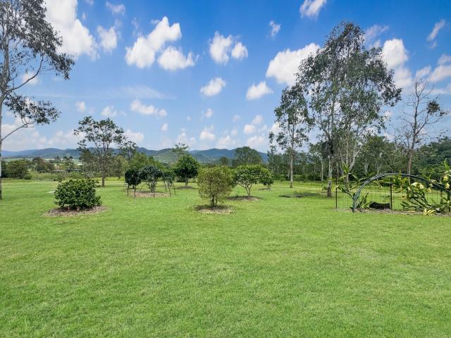 Cottage for sale in Owens Creek, Queensland