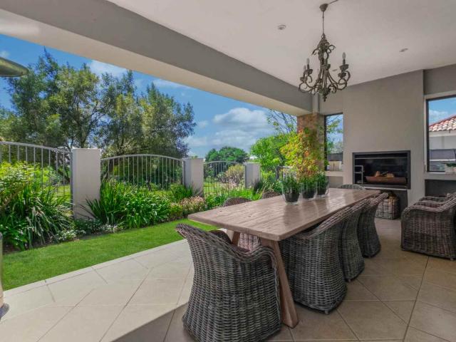 House for rent in Broadacres AH, City of Johannesburg Metropolitan Municipality