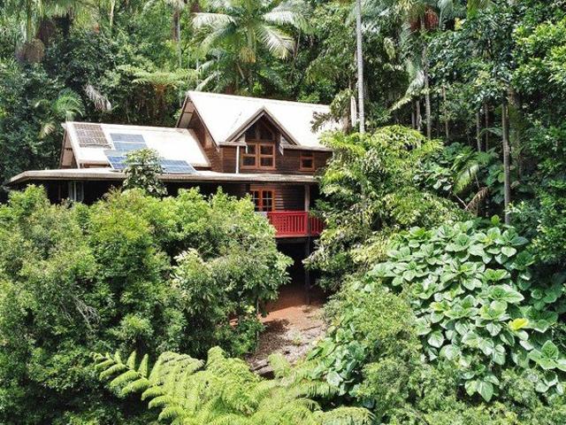 Cottage for sale in Nimbin, New South Wales