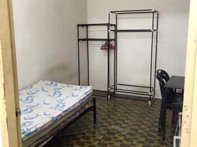 Flat for sale in Petaling, Alam Impian