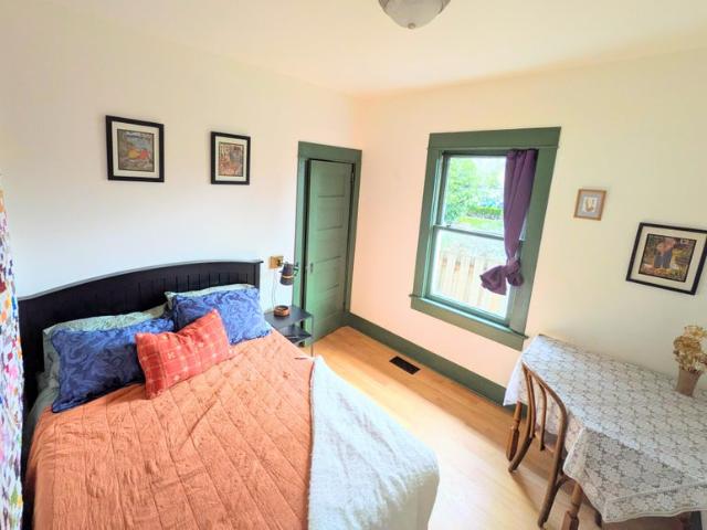 Room for rent in Oregonia