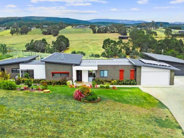 House for sale in Hazelwood North, Victoria