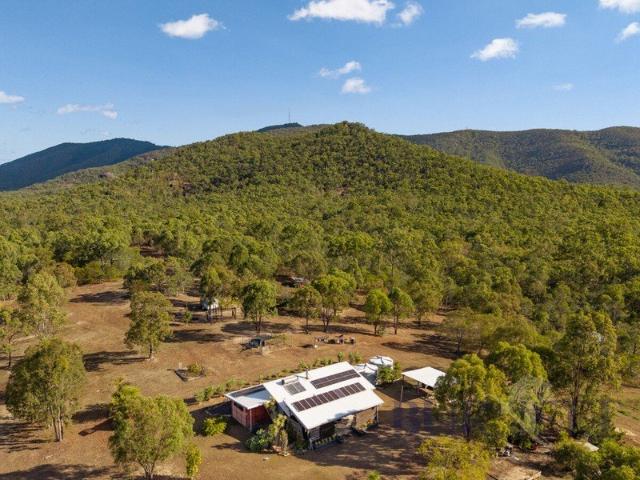 Cottage for sale in Golden Fleece, Queensland