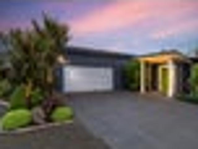 House for sale in Awhitu