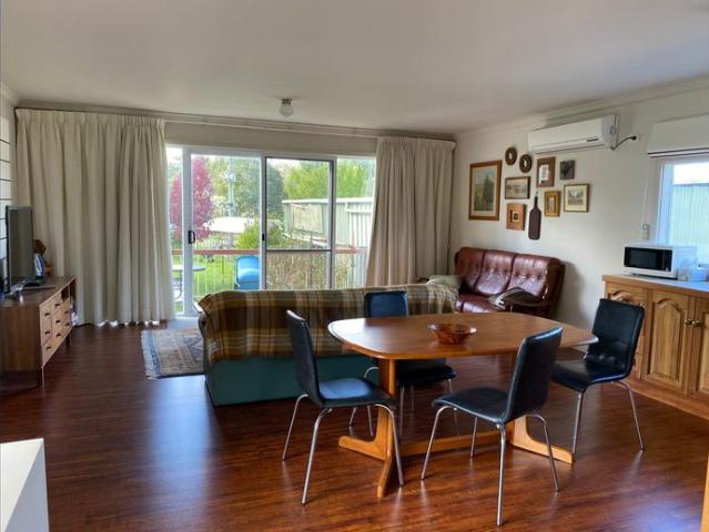 House for rent in Ashbourne, Victoria