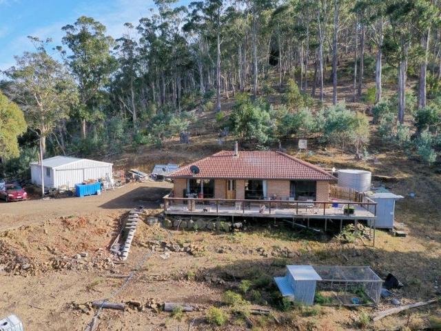 House for sale in Black Hills, Tasmania