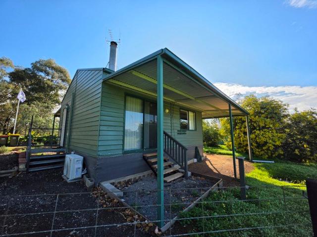 Apartment for rent in Wedderburn, Victoria