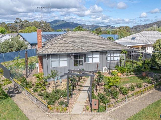 House for sale in Myrtleford, Victoria