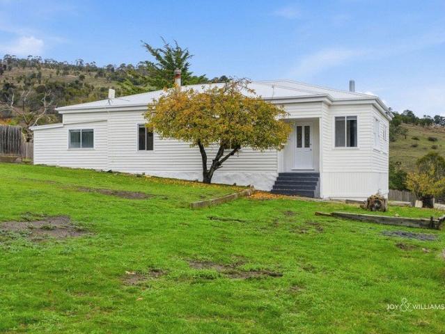 House for rent in New Norfolk, Tasmania