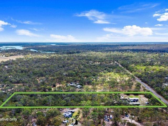 House for sale in Pacific Haven, Fraser Coast Regional