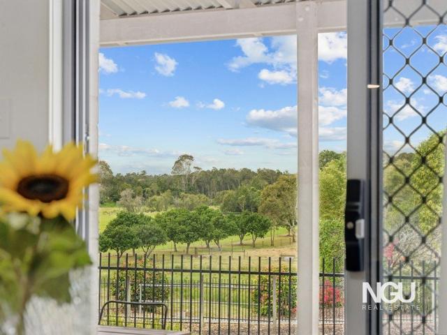 Townhouse for sale in Toombul, Queensland