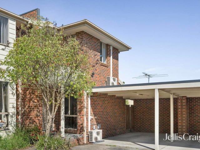 Townhouse for sale in Ringwood, Melbourne