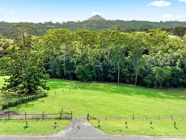 Land for sale in Kings Creek, Queensland