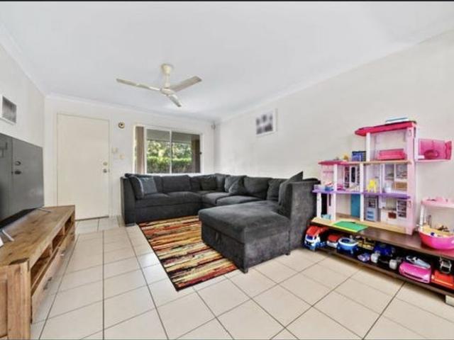 Townhouse for rent in Toombul, Queensland