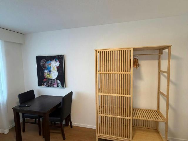 Apartment mieten in Einigen, Zürich