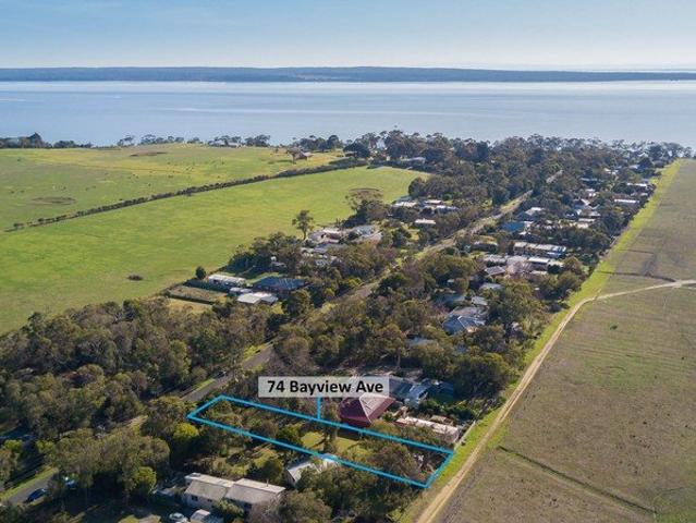 Land for sale in Tenby Point, Victoria