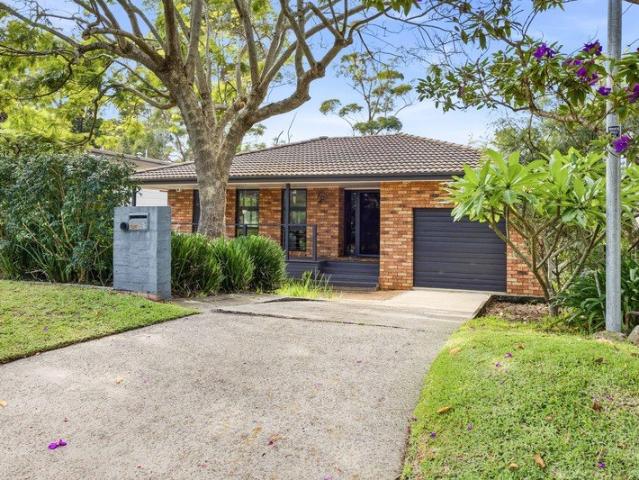 House for sale in Mollymook Beach, New South Wales