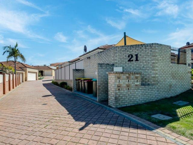 Villa for sale in Padbury, Western Australia