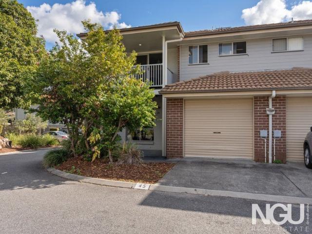 Townhouse for sale in Toombul, Queensland