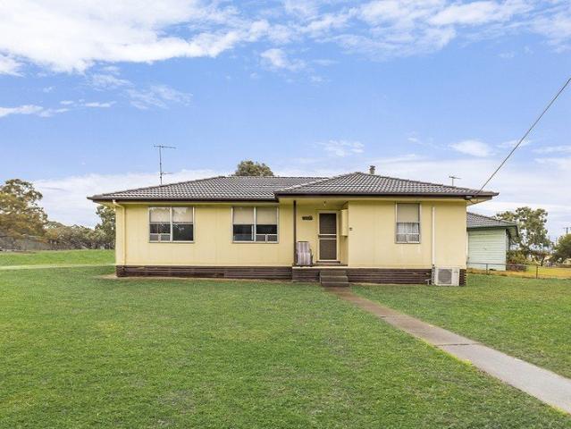 Cottage for sale in Cavendish, Victoria