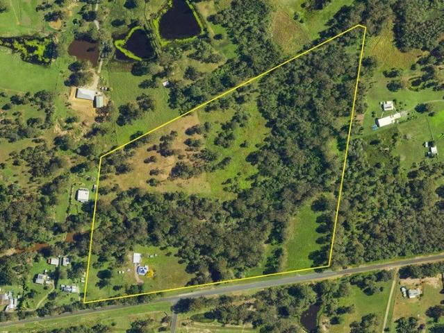 Cottage for sale in Curra, Queensland
