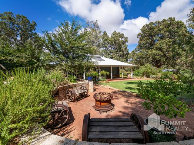 House for sale in Roelands, Shire Of Harvey