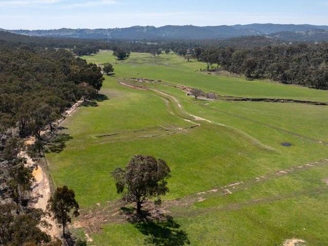 Cottage for sale in Windeyer, New South Wales