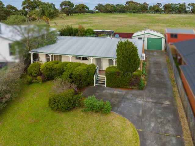 House for sale in Leopold, Victoria