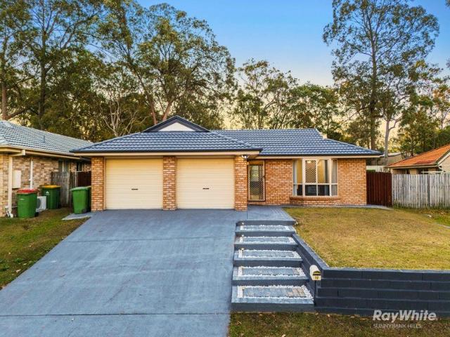 House for sale in Hillcrest, Greater Brisbane