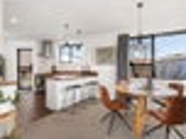 House for sale in Chaslands, Canterbury
