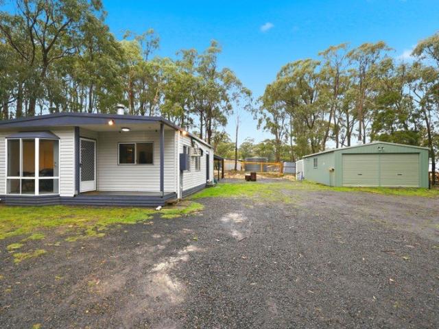 House for sale in Dales Creek, Victoria
