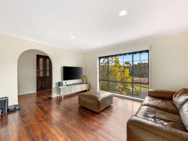 House for rent in Karabar, Queanbeyan
