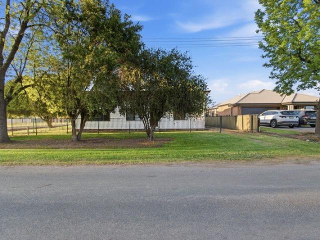 House for sale in Holbrook, Greater Hume Shire Council