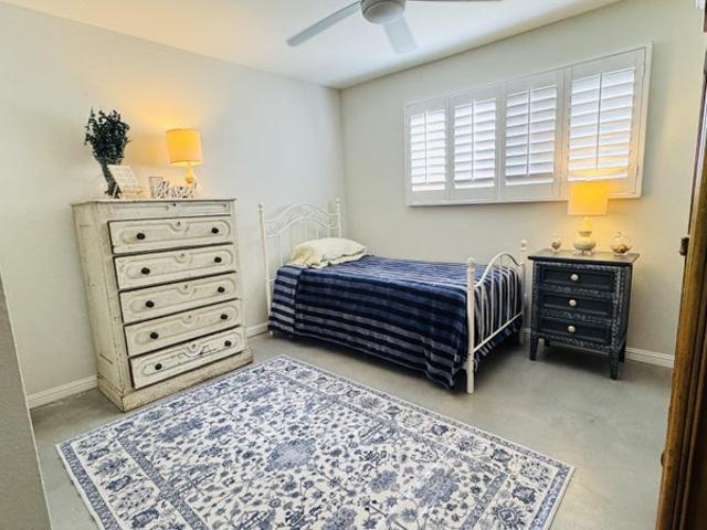 Room for rent in Oceanside, California