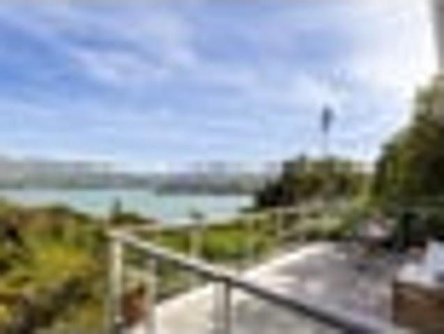 House for sale in Little Akaloa, Canterbury